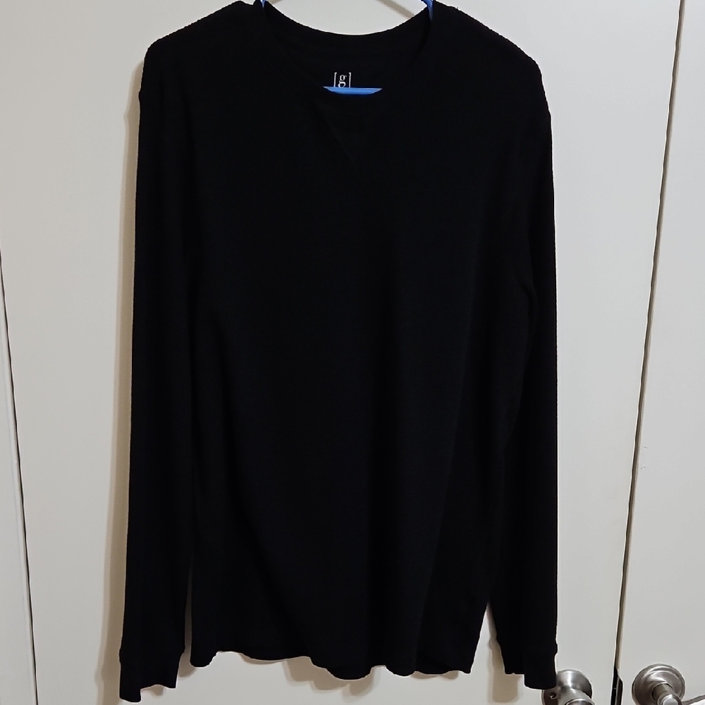 Black Long Sleeve Thermal Men's Shirt- Like New